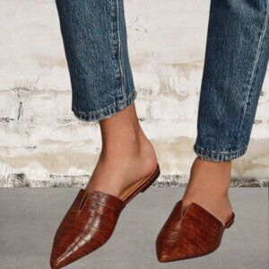 Jaelyn Brown Crocodile Embossed Pointed-Toe Slides Size 7.5